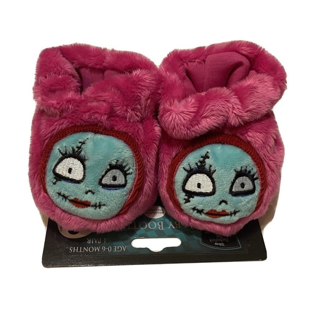 Disney Nightmare Before Christmas Sally Baby Booties Pink Faux Fur 0-6 Months